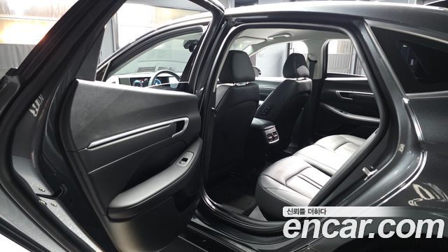 Hyundai Sonata The Edge (DN8) 1.6 Turbo Exclusive 2024 — фото 26