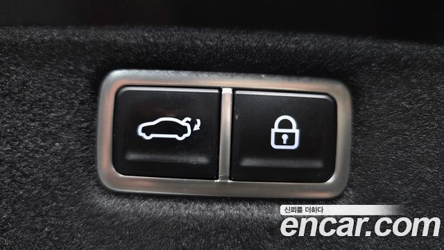 Hyundai Sonata The Edge (DN8) 1.6 Turbo Exclusive 2024 — фото 31