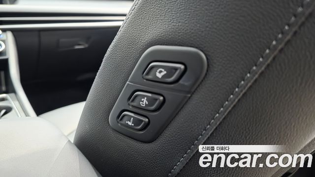 Hyundai Sonata The Edge (DN8) 1.6 Turbo Exclusive 2024 — фото 32