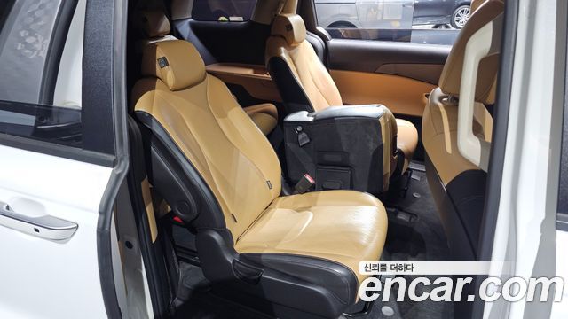 Kia Carnival (IV) Diesel 11-Seater Prestige 2021 — фото 11
