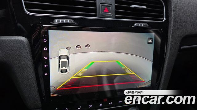 Volkswagen Golf (VII) 2.0 TDI Premium 2015 — фото 15
