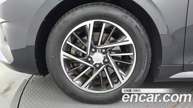 Hyundai Grandeur (IG) 2.5 Premium Choice 2020 — фото 5