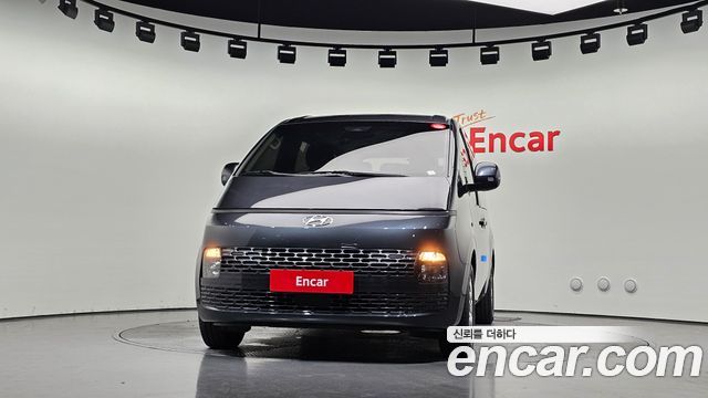 Hyundai Staria Tourer 11-Seater Modern 2022 — фото 3