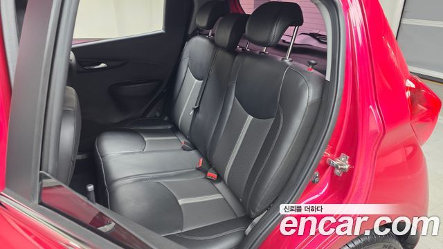 Chevrolet Spark Premier 2019 — фото 12