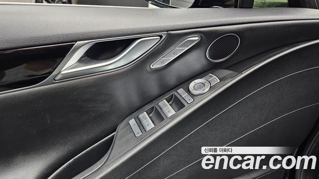 Genesis G80 (RG3) Gasoline 2.5 Turbo AWD 2021 — фото 16