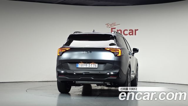 Kia Sportage (V) Gasoline 1.6 Turbo 2WD Signature X Line 2025 — фото 4