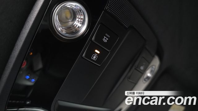 Kia Sportage (V) Gasoline 1.6 Turbo 2WD Signature X Line 2025 — фото 18