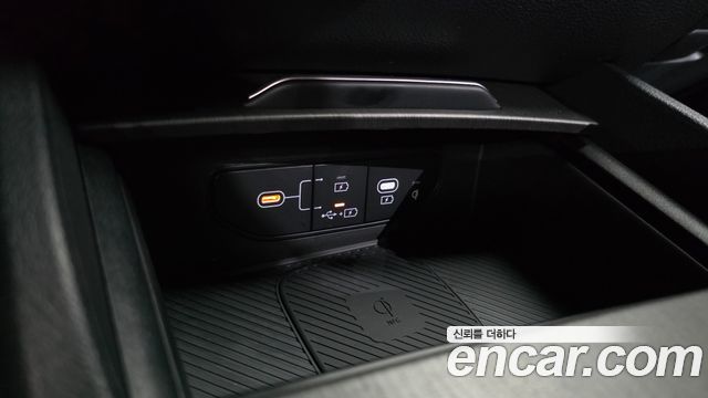 Kia Sportage (V) Gasoline 1.6 Turbo 2WD Signature X Line 2025 — фото 28