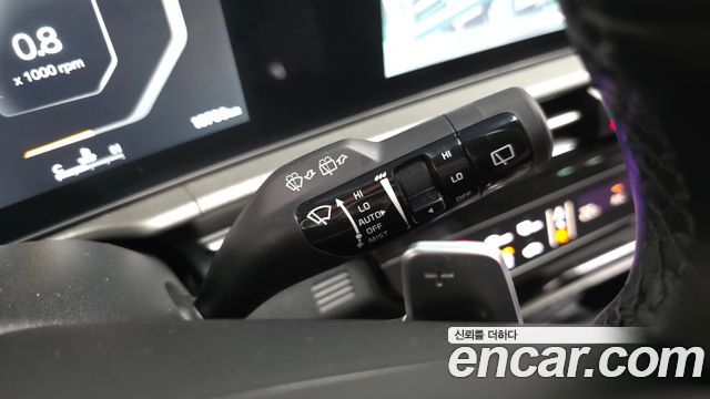 Kia Sportage (V) Gasoline 1.6 Turbo 2WD Signature X Line 2025 — фото 38