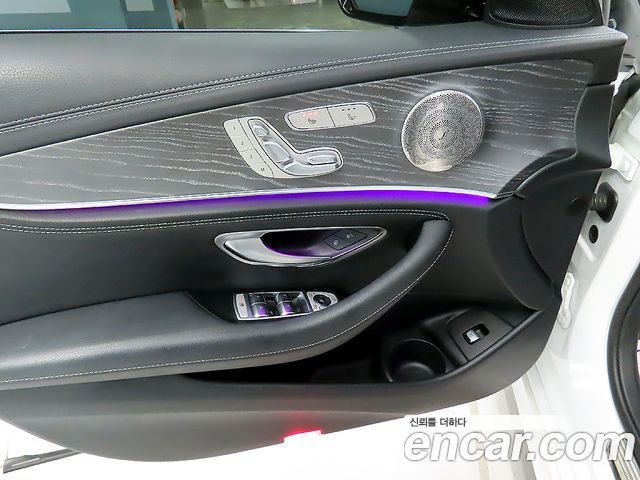 Mercedes-Benz E-Class (W213) E350 4MATIC AMG Line 2022 — фото 16