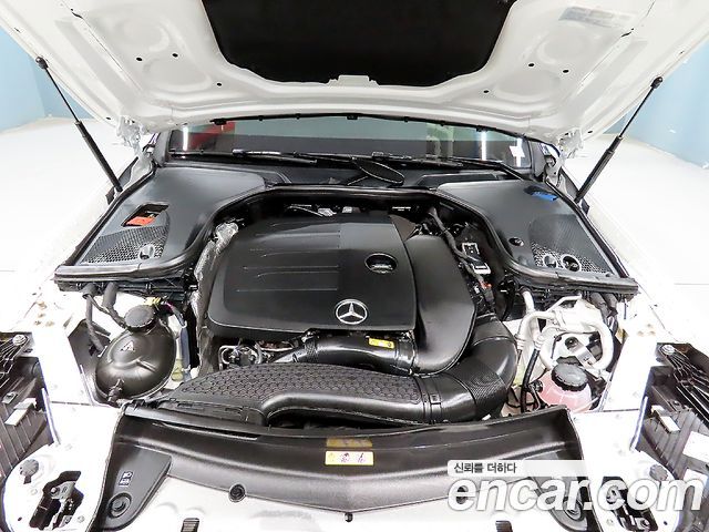 Mercedes-Benz E-Class (W213) E350 4MATIC AMG Line 2022 — фото 23