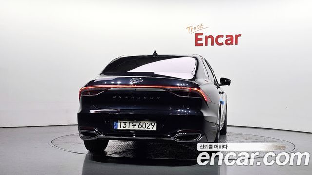 Hyundai Grandeur Hybrid (IG) Exclusive 2020 — фото 4