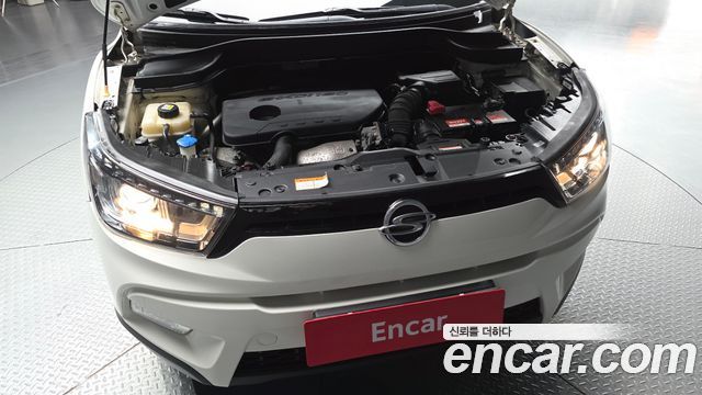 KG Mobility (SsangYong) Tivoli Diesel VX 2WD 2016 — фото 6