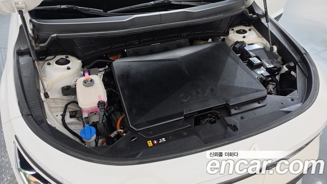 Kia Niro EV Air 2023 — фото 6