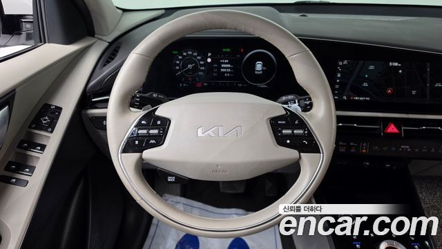 Kia Niro EV Air 2023 — фото 12