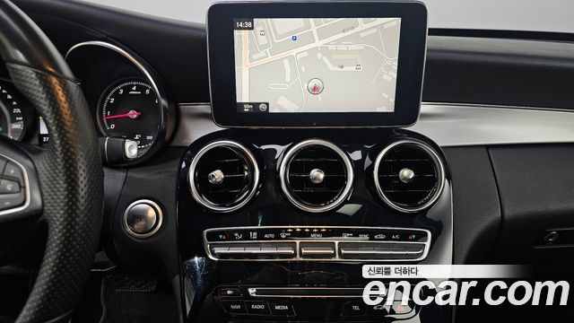 Mercedes-Benz C-Class (W205) C200 2015 — фото 12
