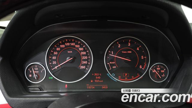 BMW 3 Series (F30) 320d Sport 2014 — фото 8