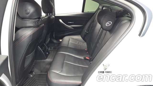 BMW 3 Series (F30) 320d Sport 2014 — фото 11