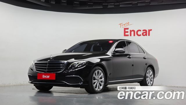Mercedes-Benz E-Class (W213) E300 4MATIC Exclusive Standard