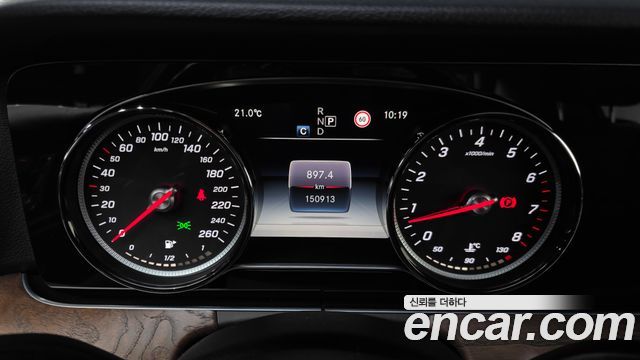 Mercedes-Benz E-Class (W213) E300 4MATIC Exclusive Standard 2018 — фото 8