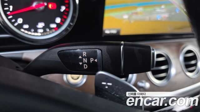 Mercedes-Benz E-Class (W213) E300 4MATIC Exclusive Standard 2018 — фото 9