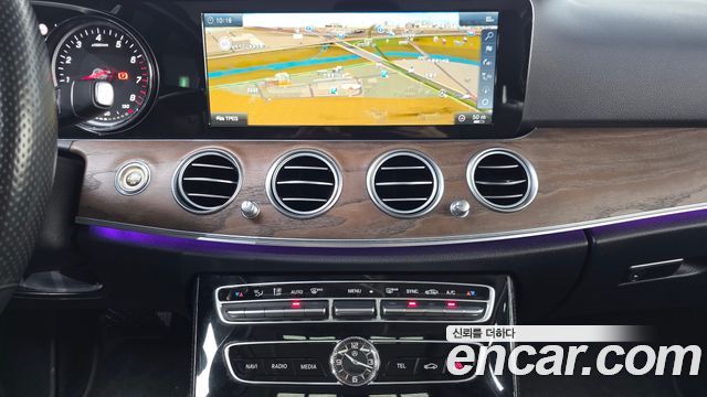 Mercedes-Benz E-Class (W213) E300 4MATIC Exclusive Standard 2018 — фото 14