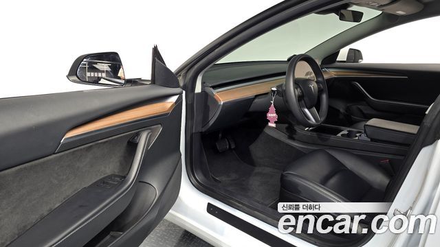 Tesla Model 3 Long Range AWD 2022 — фото 10