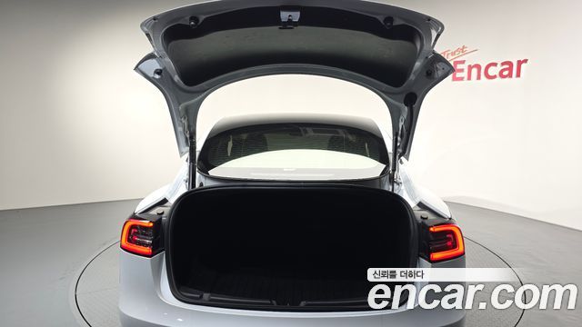 Tesla Model 3 Long Range AWD 2022 — фото 22