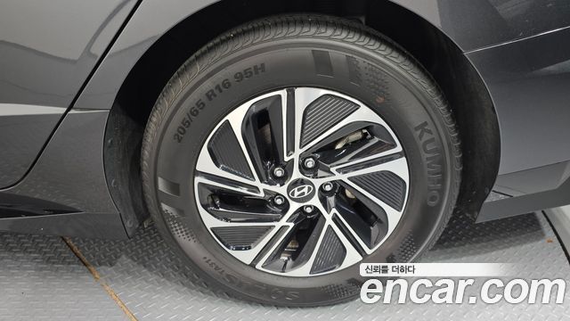 Hyundai Sonata The Edge Hybrid (DN8) Premium 2025 — фото 27