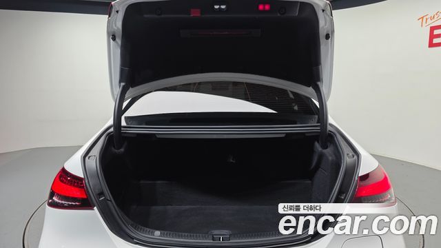 Mercedes-Benz E-Class (W213) E300e 4MATIC Exclusive 2021 — фото 20