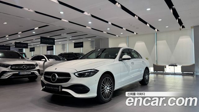 Mercedes-Benz C-Class (W206) C200 Avantgarde