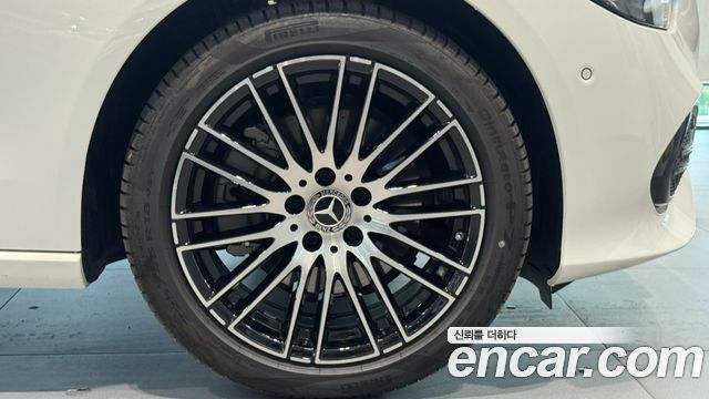 Mercedes-Benz C-Class (W206) C200 Avantgarde 2026 — фото 4