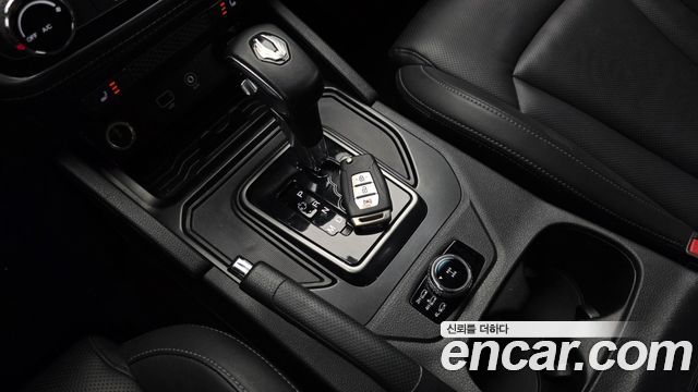 KG Mobility (SsangYong) Rexton Sports Diesel 2.2 4WD Prestige Special 2021 — фото 9