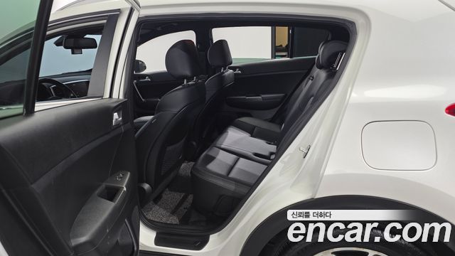 Kia Sportage The Bold Diesel 2.0 2WD Prestige 2019 — фото 11