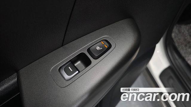 Kia Sportage The Bold Diesel 2.0 2WD Prestige 2019 — фото 19