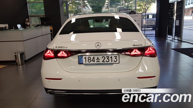 Mercedes-Benz E-Class (W214) E220d 4MATIC Exclusive 2026 — фото 6