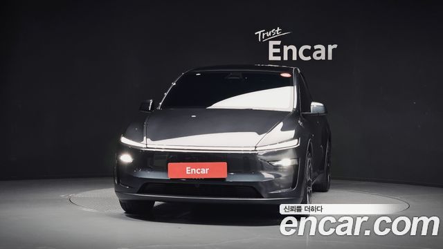 Tesla Model Y L Long Range AWD 2026 — фото 3