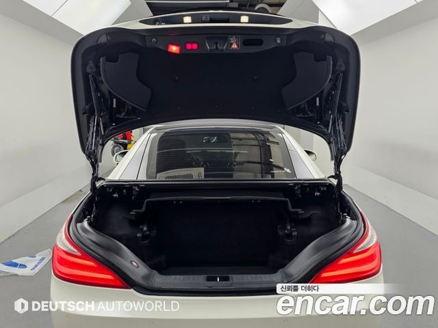 Mercedes-Benz SL-Class SL400 R231 2016 — фото 22