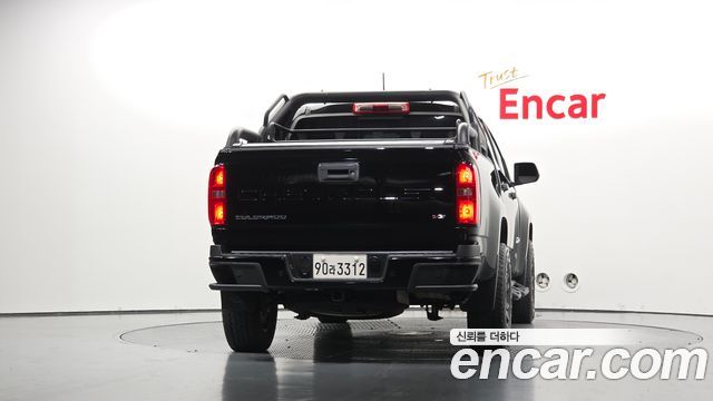 Chevrolet Real New Colorado 3.6 Z71-X Midnight 4WD 2022 — фото 4