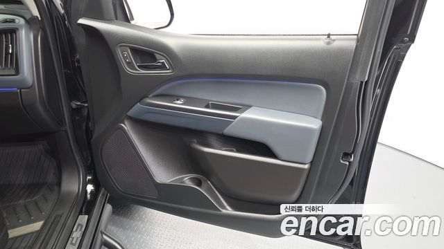 Chevrolet Real New Colorado 3.6 Z71-X Midnight 4WD 2022 — фото 30