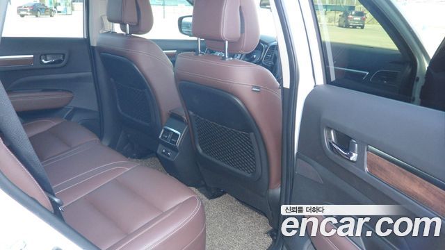 Renault Korea QM6 2.0 LPe RE Signature 2WD 2020 — фото 17