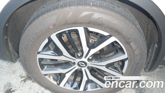 Renault Korea QM6 2.0 LPe RE Signature 2WD 2020 — фото 18