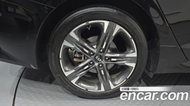 Kia K5 (III) 2.0 Prestige 2020 — фото 5