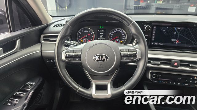 Kia K5 (III) 2.0 Prestige 2020 — фото 13