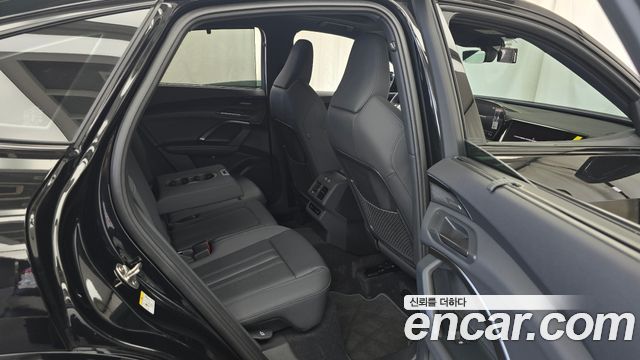 Audi Q5 (80A) 45 TFSI Quattro Sportback S Line Black Edition 2025 — фото 12