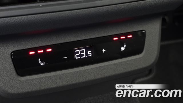 Audi Q5 (80A) 45 TFSI Quattro Sportback S Line Black Edition 2025 — фото 14