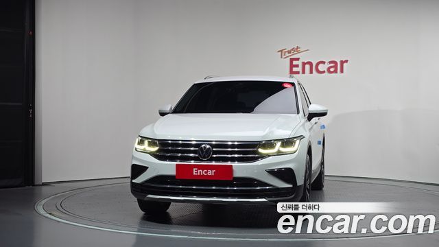 Volkswagen Tiguan (II) 2.0 TDI 4-Motion Premium 2021 — фото 3