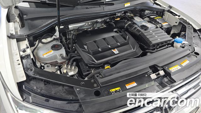 Volkswagen Tiguan (II) 2.0 TDI 4-Motion Premium 2021 — фото 6