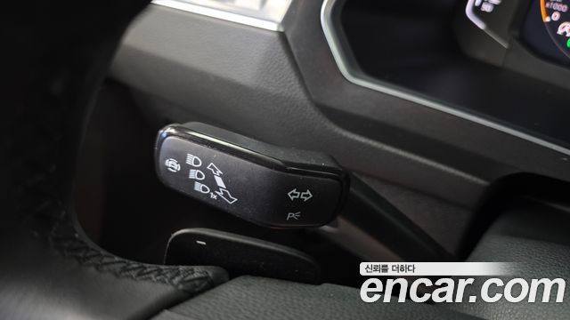 Volkswagen Tiguan (II) 2.0 TDI 4-Motion Premium 2021 — фото 32