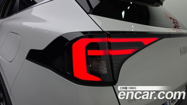 Kia Sportage Hybrid (V) HEV 1.6 2WD Noblesse 2026 — фото 29